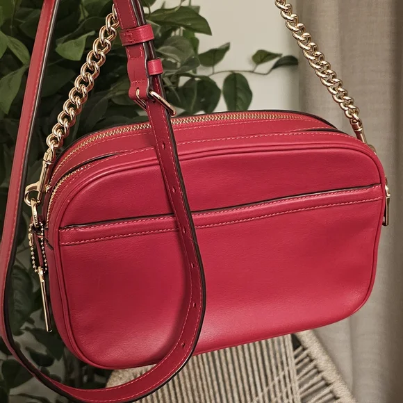 Coach Jes Puffer Heart Red Crossbody Camera Bag C2812 - Picture 5 of 9